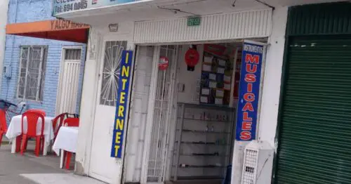 GUITA PAPEL BOGOTÁ GUITA PAPEL BOGOTÁ